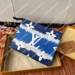 LV Escale Poche Toilette 26 Bleu