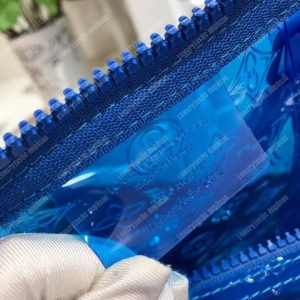 LV Keepall Bandouliere Monogram 50 Blue PVC - Image 9