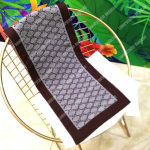 Gucci Monogram GG Wool Scarf Grey Burgundy - Image 4