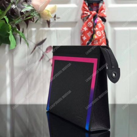 LV Abloh Pochette Voyage MM Taiga Leather - Image 3