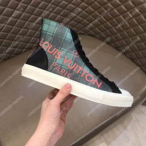 LV Tattoo Sneaker Boot Vert - Image 8