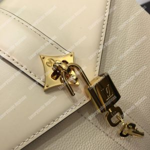 LV Rose Des Vents PM Creme Gold Padlock Handbag - Image 3