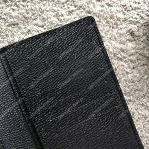 LV Brazza Wallet Taiga Leather Noir Gris - Image 9