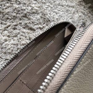 LV Comete Wallet Autres Cuirs Galet - Image 9