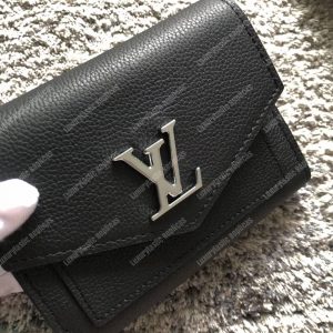 LV MyLockMe Compact Wallet Noir - Image 9