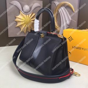 LV Astrid Veau Nuage Leather Noir - Image 9