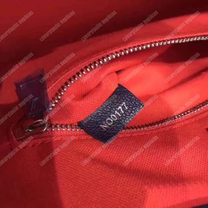 LV Epi Vaneau MM Bag Epi Leather Indigo - Image 7