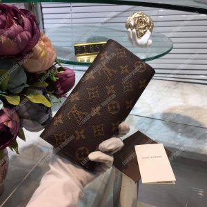 LV Emilie Wallet - Image 8