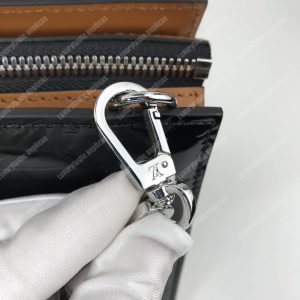 LV Monogram Vernis Sac Tricot Bag Black - Image 8