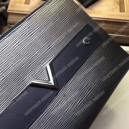 LV Pochette Essential V Epi Leather - Image 9