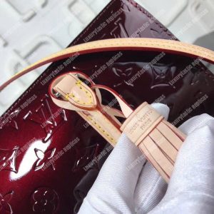 LV Neo Triangle Vernis Leather Amarante - Image 11