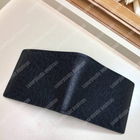 LV Multiple Wallet Taiga Leather Noir - Image 3