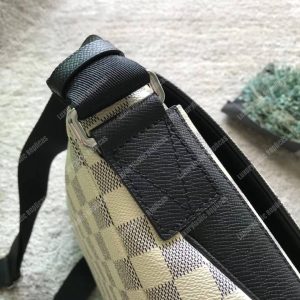 LV Matchpoint Messenger Damier Coastline - Image 9