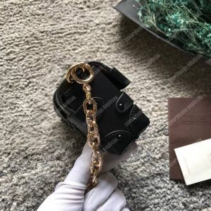 LV Essential Trunk Monogram - Image 11