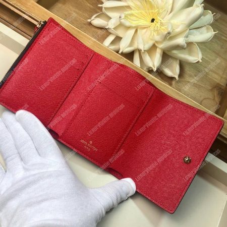 LV Victorine Wallet Lion and Cheetah - Image 6