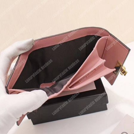 Gucci GG Padlock Wallet Magnolia - Image 4