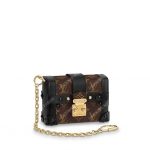 LV Essential Trunk Monogram