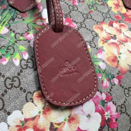 Gucci GG Blooms Reversible Tote - Image 10