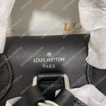 LV Lockme Backpack Noir - Image 11