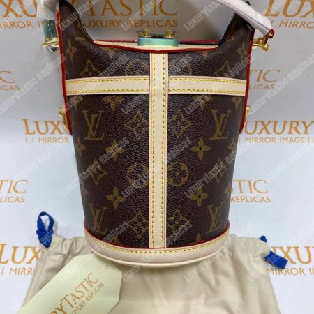 LV Duffle Monogram Bag - Image 12