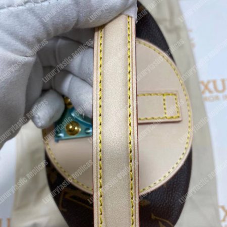 LV Duffle Monogram Bag - Image 18