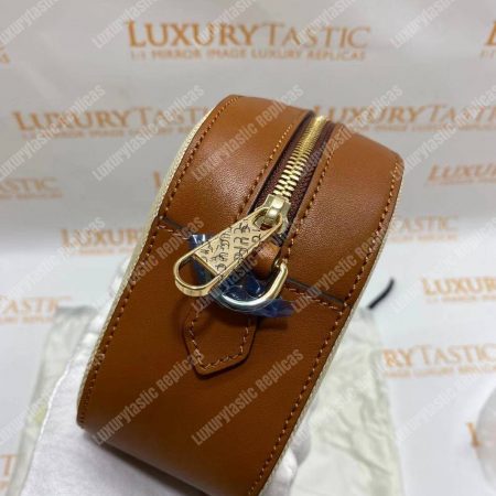 Gucci Vintage Canvas Shoulder Bag - Image 17