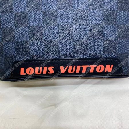 LV Damier Cobalt Canvas Race Discovery Bumbag - Image 11