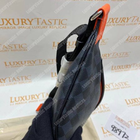 LV Damier Cobalt Canvas Race Discovery Bumbag - Image 14