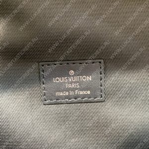 Louis Vuitton DISCOVERY BACKPACK PM Black M43186 - Image 9