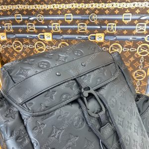 Louis Vuitton TREKKING BACKPACK Black M43680 - Image 4