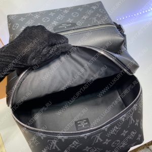 Louis Vuitton DISCOVERY BACKPACK PM Black M30230 - Image 9