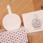 Louis Vuitton PORCELAIN VASE PETITE BOITE CHAPEAU White GI0576