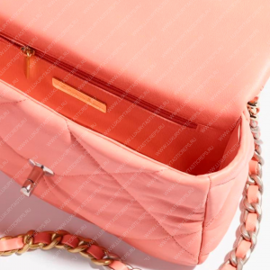 CHANEL 19 HANDBAG LIGHT ORANGE AS1160 - Image 3