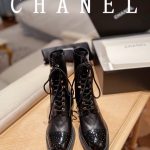 CHANEL LACE-UPS BLACK G39394