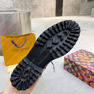 LOUIS VUITTON TERRITORY FLAT HIGH RANGER BOOTS BLACK 1A9H1M - Image 5