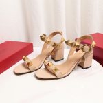 VALENTINO ROMAN STUD SANDAL ROSE CANNELLE WS0CR2ZWM