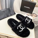 CHANEL WOOL MULES BLACK G39059