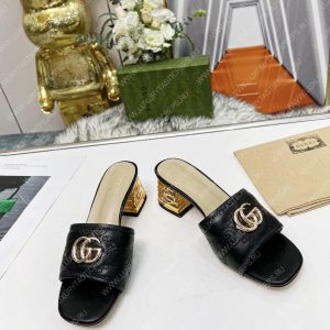 GUCCI JOLIE GG SUPREME CANVAS AND RUBBER SLIDES BLACK 1473721 - Image 8
