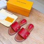 LOUIS VUITTON FLAT MULE RED 1AADIW