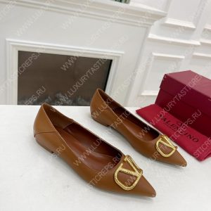 VALENTINO V BUCKLE PUMPS BROWN SW2S0Q63DSH0NO - Image 5