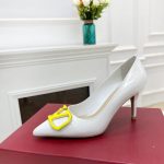 VALENTINO V BUCKLE PUMPS WHITE 1W2S0FH8LAFGF9