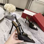 VALENTINO ONE STUD PUMP WITH CRYSTALS BLACK WS0R01TMK