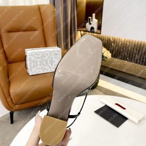 VALENTINO ONE STUD SLINGBACK PUMPS BLACK 1W2S0ER2LAFGF9 - Image 5