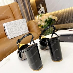 VALENTINO ONE STUD SLINGBACK PUMPS BLACK 1W2S0ER2LAFGF9 - Image 8