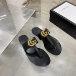 GUCCI LEATHER THONG SANDAL WITH DOUBLE G BLACK 497444