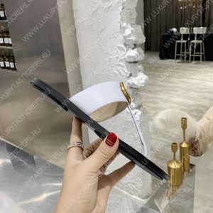 GUCCI LEATHER THONG SANDAL WITH DOUBLE G WHITE 497444 - Image 4