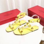 VALENTINO ROMAN STUD FLAT CALFSKIN SANDAL YELLOW 1W2S0BU8ZWM