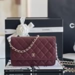 CHANEL Classic wallet on chain Burgundy AP0250