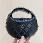 CHANEL Pouch Black AP3095