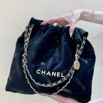 CHANEL 22 HANDBAG Black AS3261